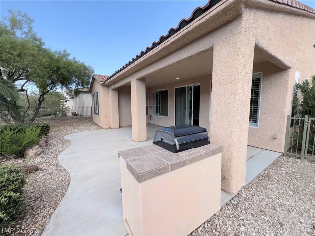 5105 Vincitor Street Las Vegas NV 89135