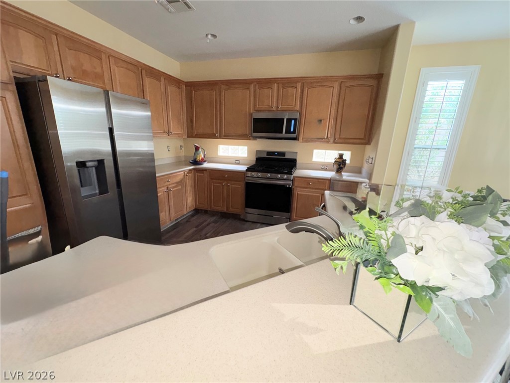 5105 Vincitor Street Las Vegas NV 89135