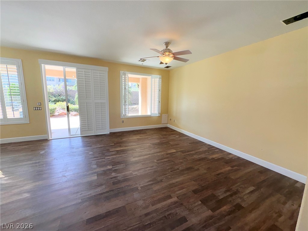 5105 Vincitor Street Las Vegas NV 89135