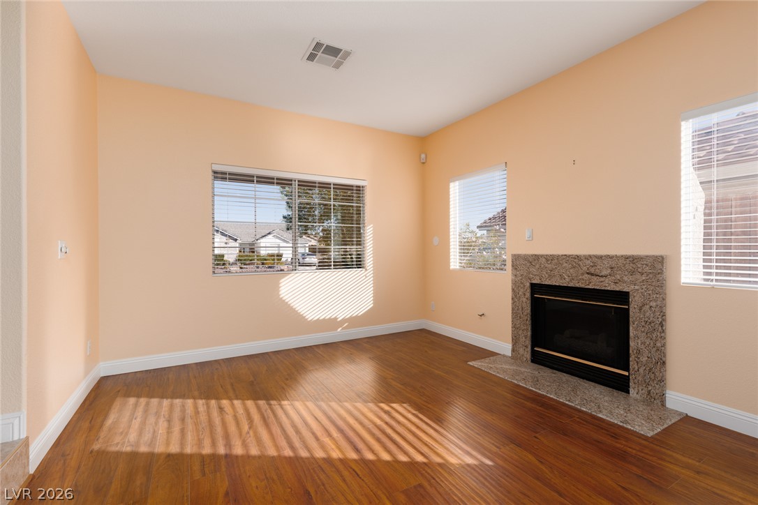8215 Vista Colorado Street Las Vegas NV 89123