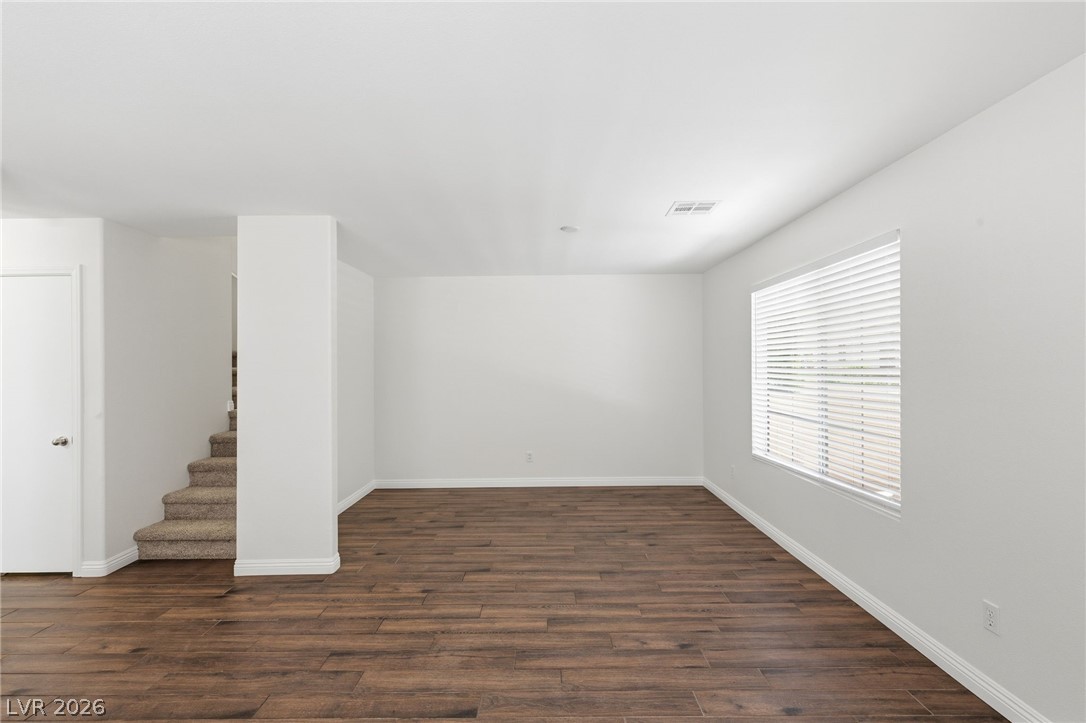 63 Belle Springs Avenue Las Vegas NV 89123