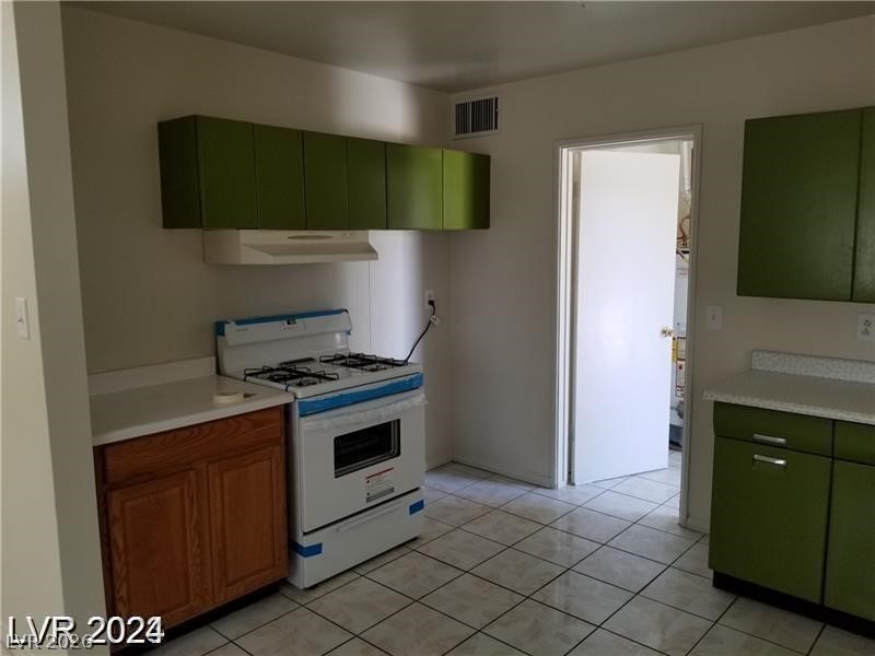 2705 Howard Drive Las Vegas NV 89104