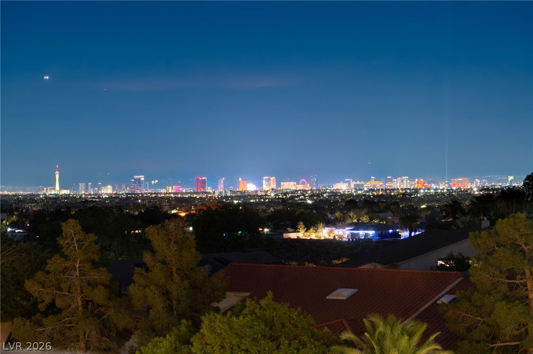 5624 North Dapple Gray Road Las Vegas NV 89149