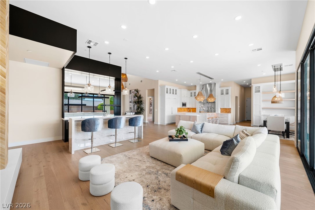 5624 North Dapple Gray Road Las Vegas NV 89149