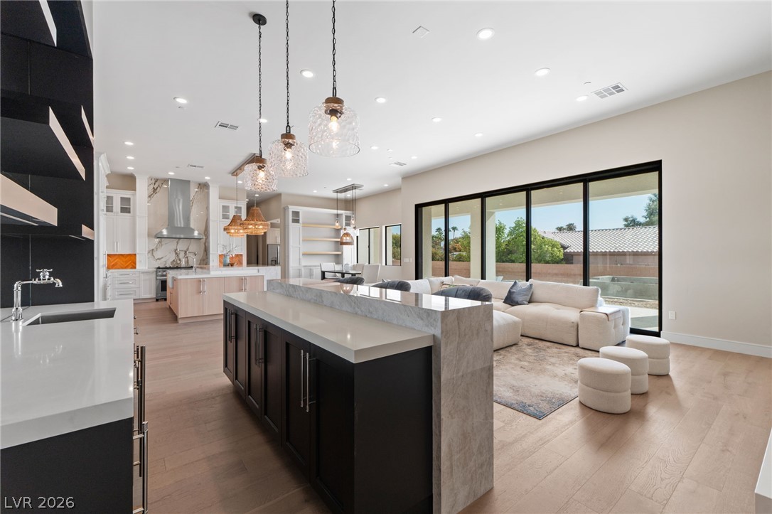 5624 North Dapple Gray Road Las Vegas NV 89149