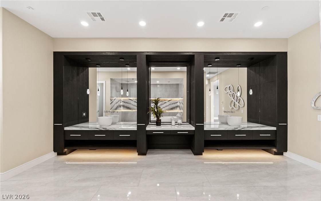 5624 North Dapple Gray Road Las Vegas NV 89149