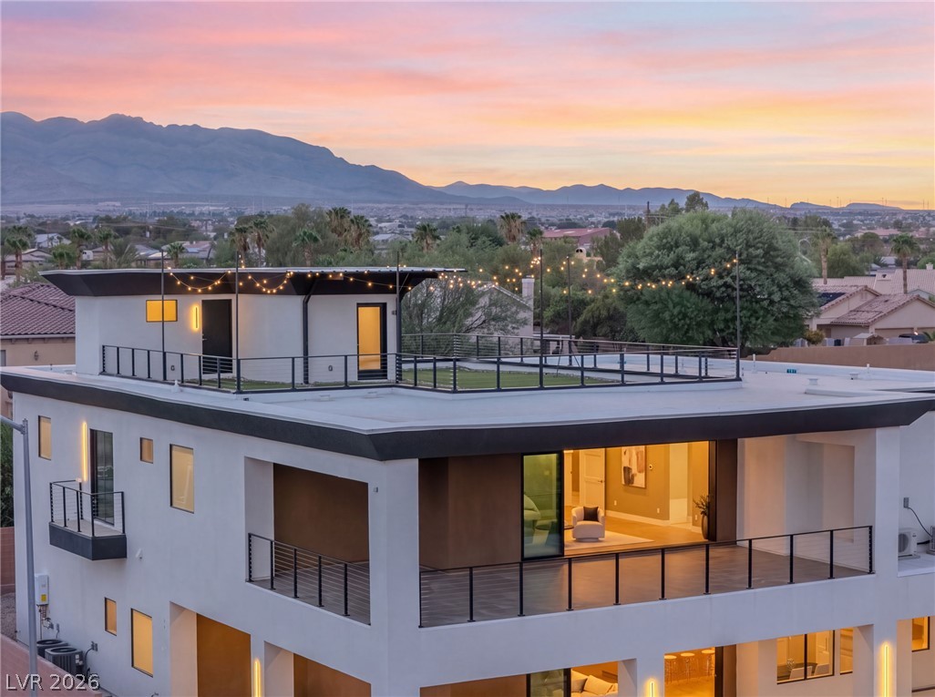 5624 North Dapple Gray Road Las Vegas NV 89149