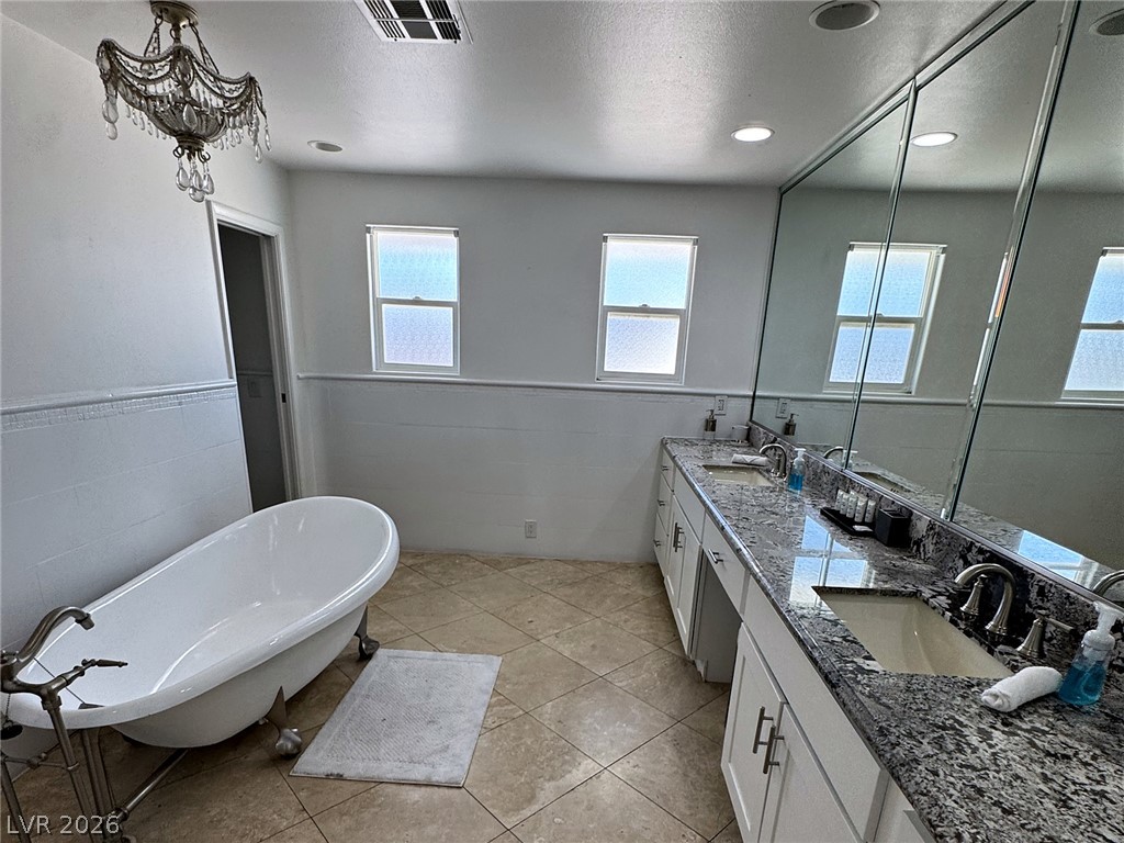 2682 Topaz Square Las Vegas NV 89121