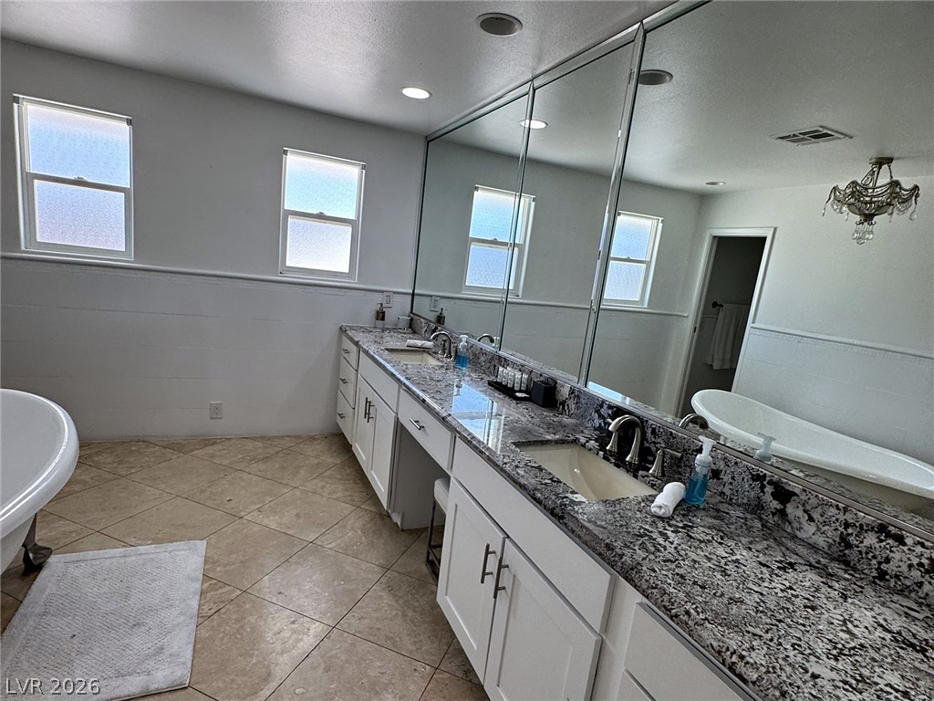 2682 Topaz Square Las Vegas NV 89121