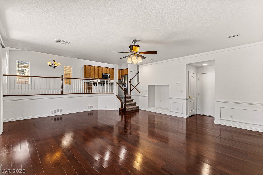 9144 Little Horse Avenue Las Vegas NV 89143