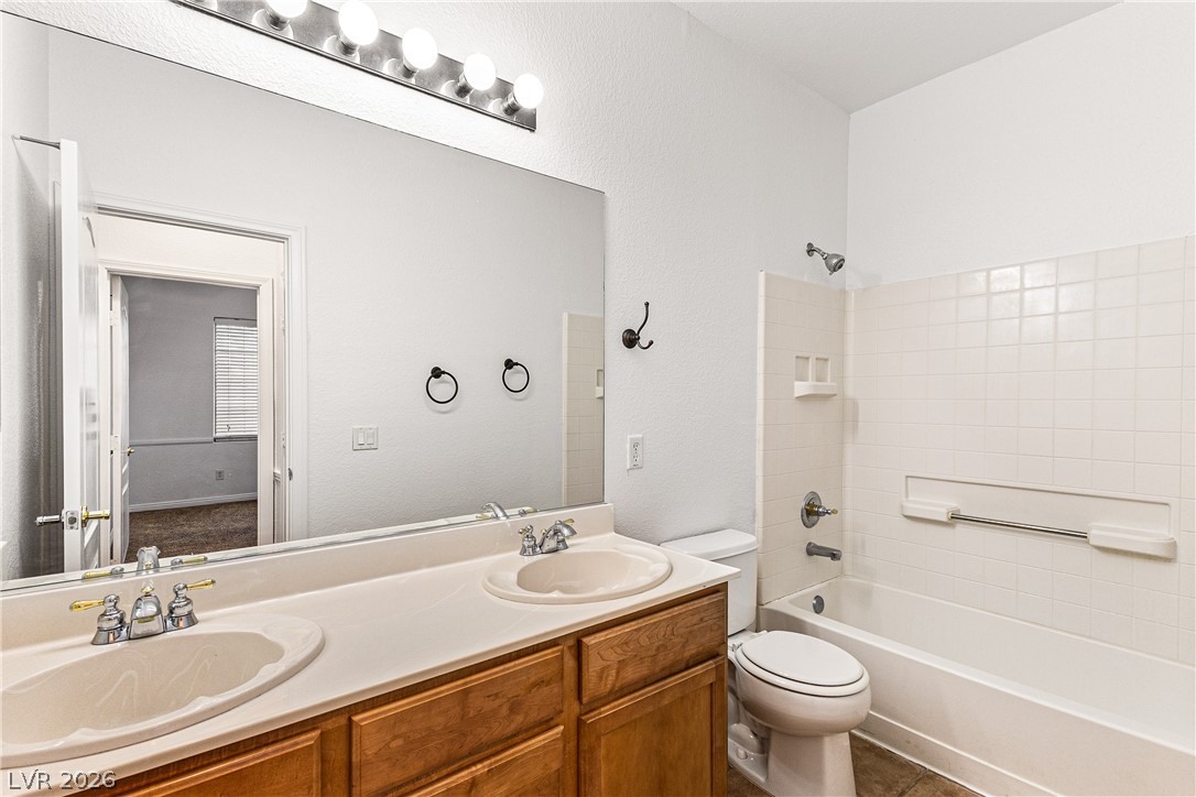 9144 Little Horse Avenue Las Vegas NV 89143