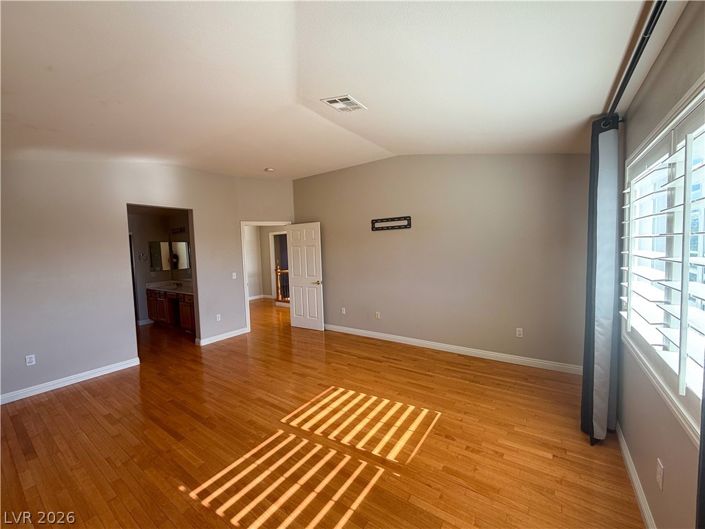 538 Los Hermanos Street Las Vegas NV 89144