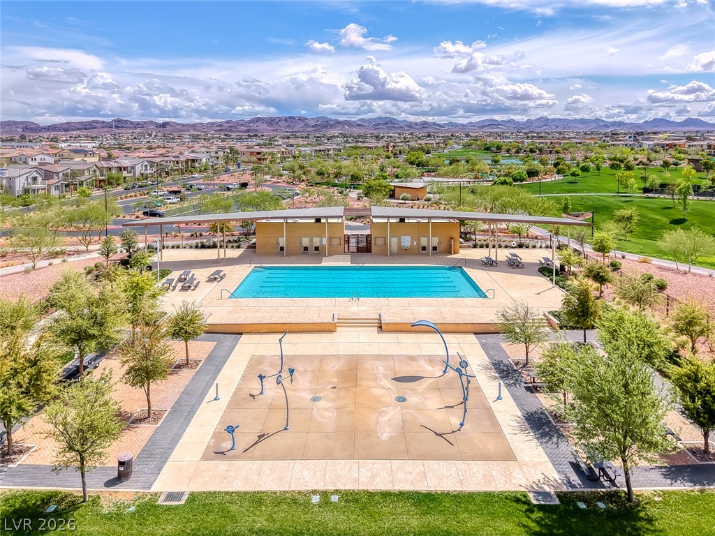 400 Desert Cadence Street Henderson NV 89011