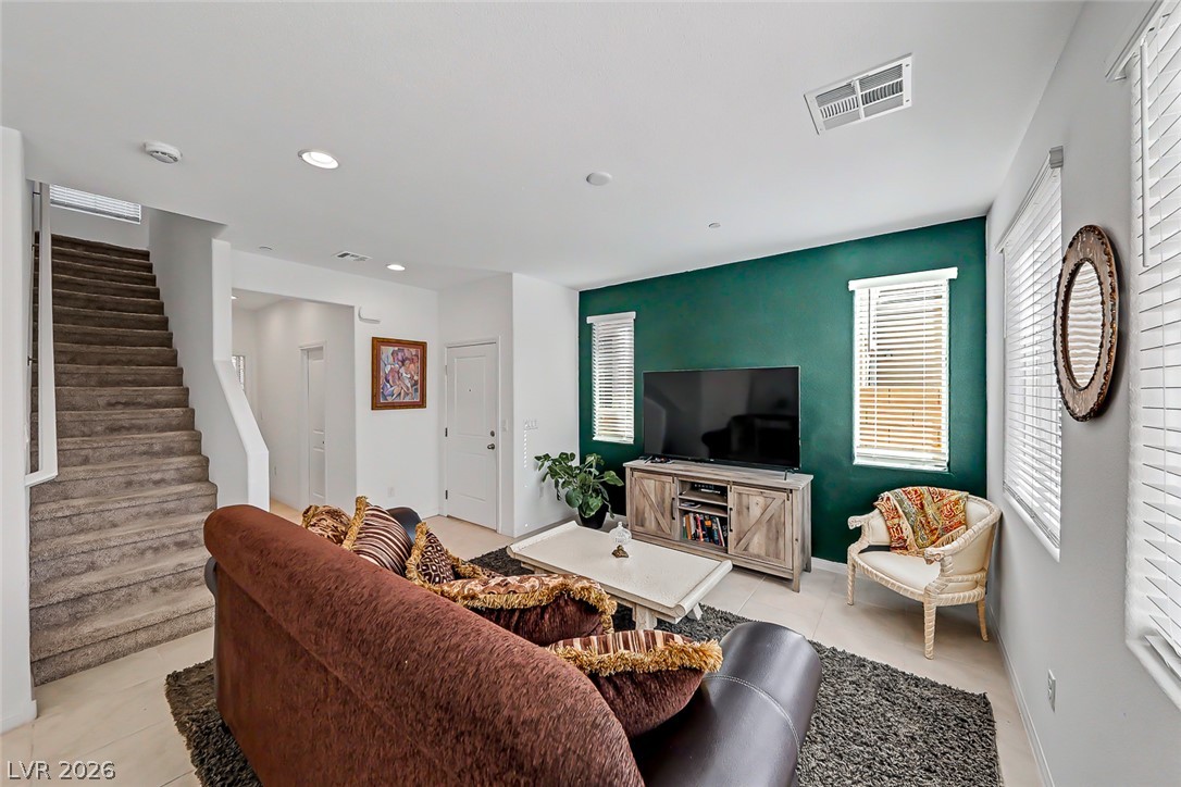 400 Desert Cadence Street Henderson NV 89011