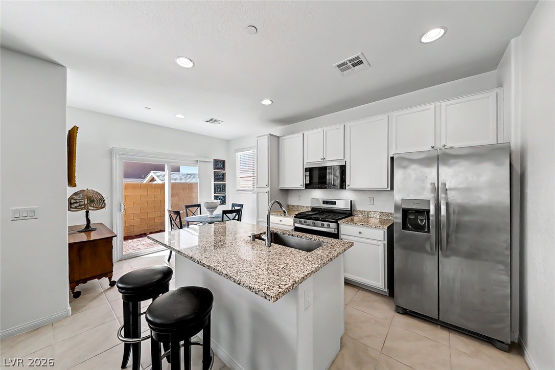 400 Desert Cadence Street Henderson NV 89011