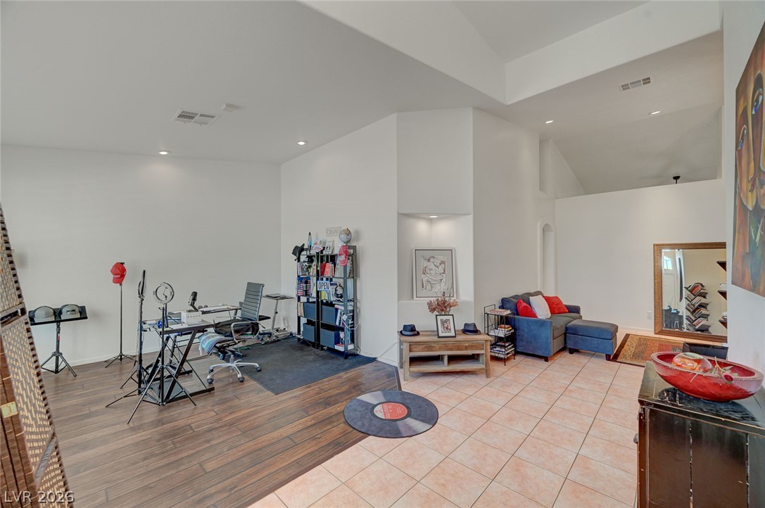 9195 Dawn Garden Las Vegas NV 89147