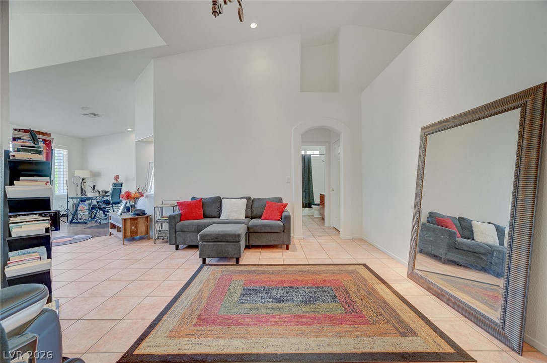 9195 Dawn Garden Las Vegas NV 89147