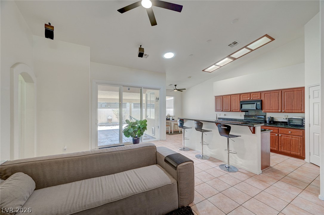9195 Dawn Garden Las Vegas NV 89147