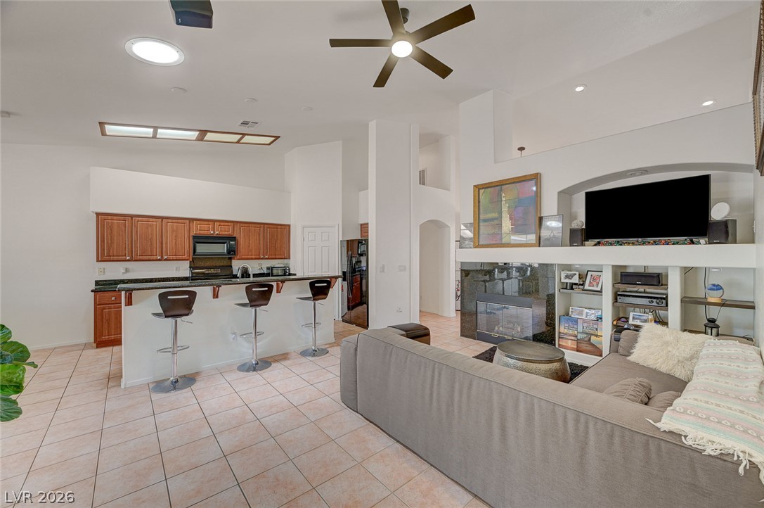 9195 Dawn Garden Las Vegas NV 89147