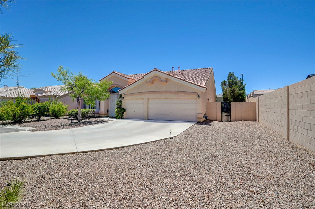 9195 Dawn Garden Las Vegas NV 89147