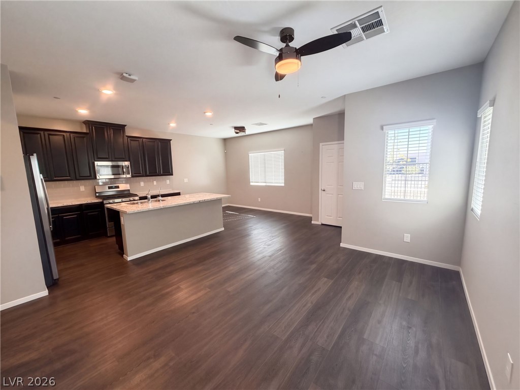 813 Clouded Valley Avenue North Las Vegas NV 89086