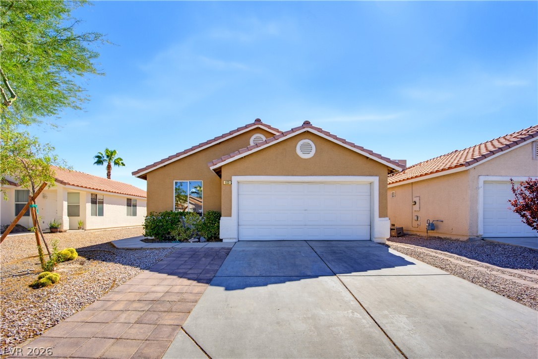 633 Roberta Alecia Avenue North Las Vegas NV 89031