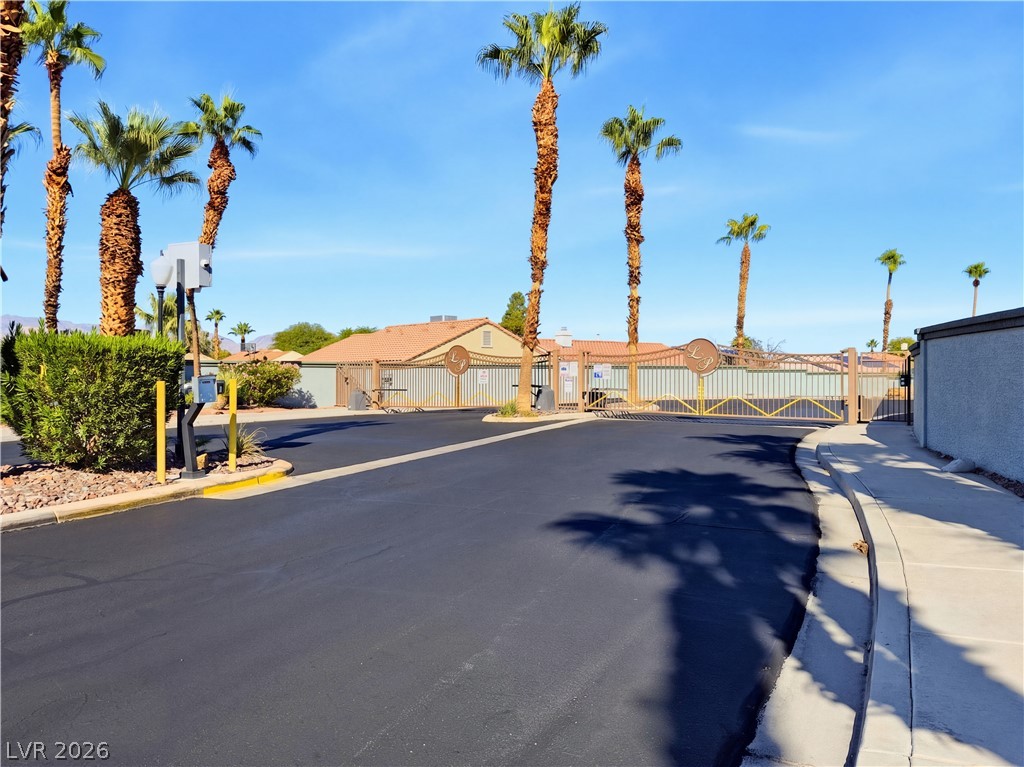 633 Roberta Alecia Avenue North Las Vegas NV 89031