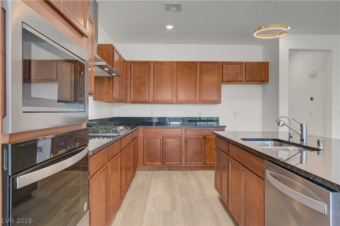 8074 Texas Hills Street Las Vegas NV 89113