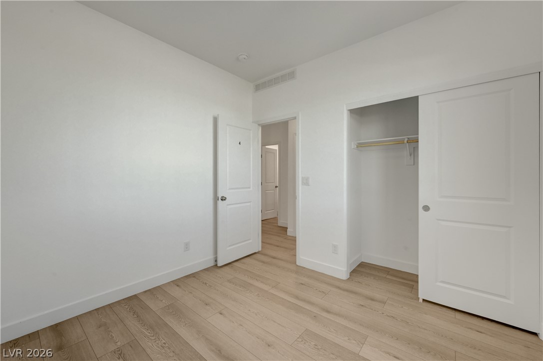 8074 Texas Hills Street Las Vegas NV 89113