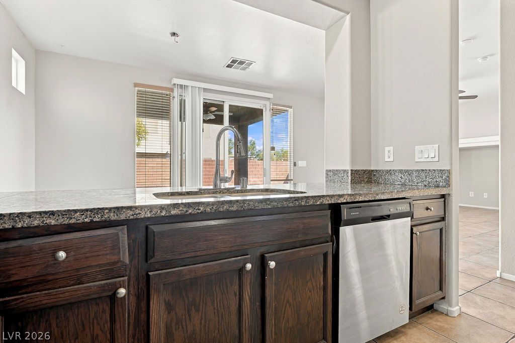 9452 Green Vineyard Avenue Las Vegas NV 89148