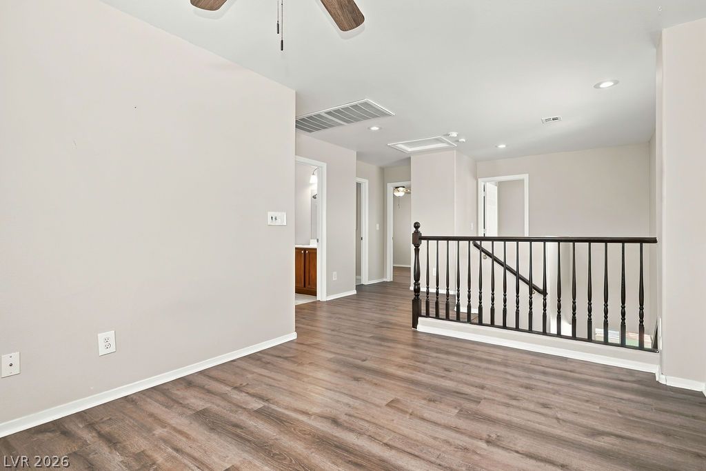 9452 Green Vineyard Avenue Las Vegas NV 89148