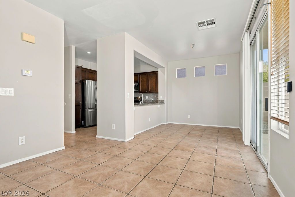 9452 Green Vineyard Avenue Las Vegas NV 89148