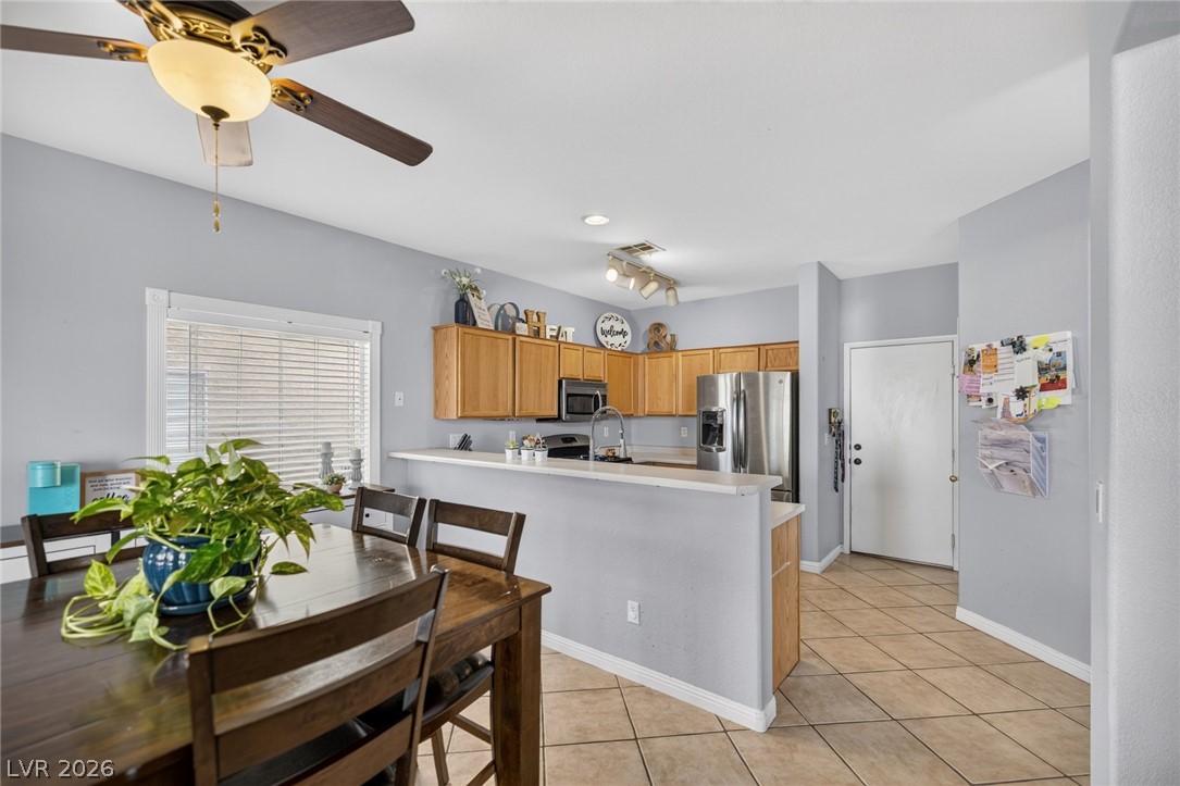 8842 Sacred Falls Avenue Las Vegas NV 89148