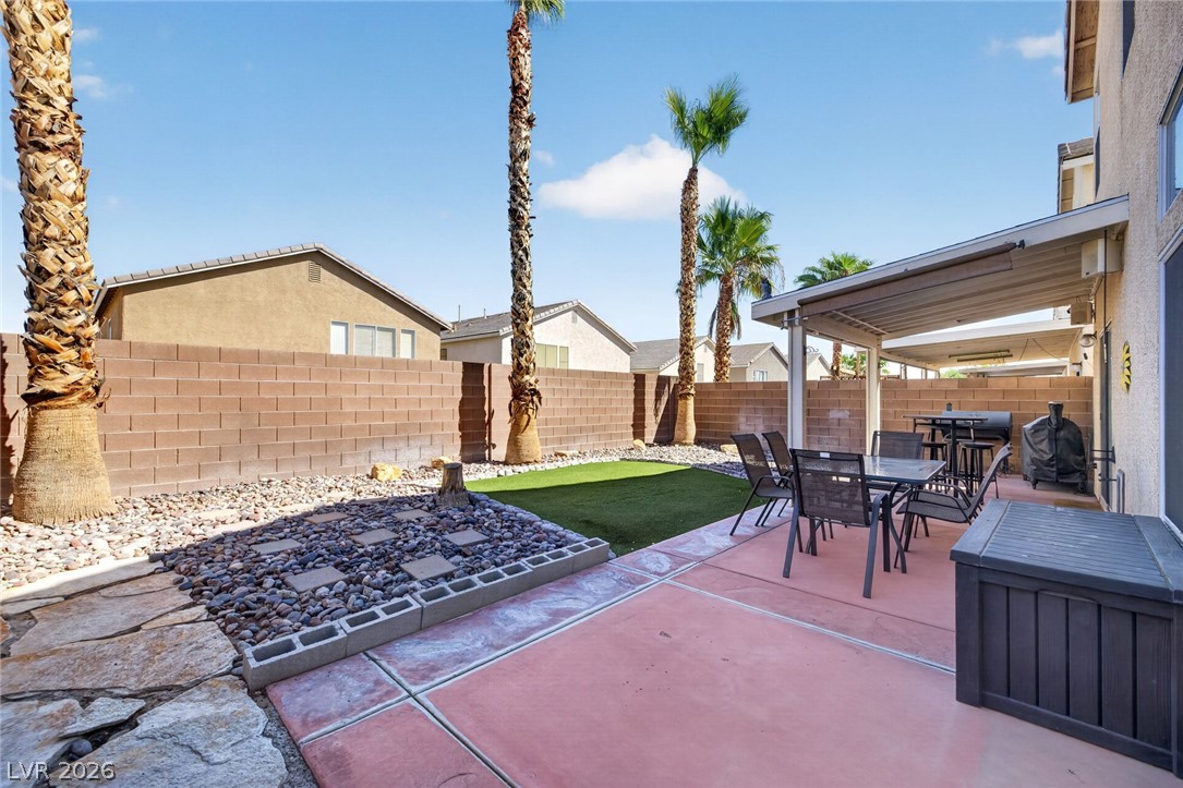 8842 Sacred Falls Avenue Las Vegas NV 89148