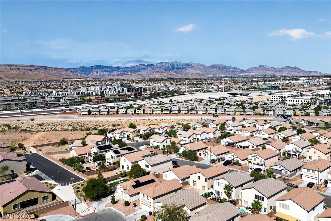 8842 Sacred Falls Avenue Las Vegas NV 89148