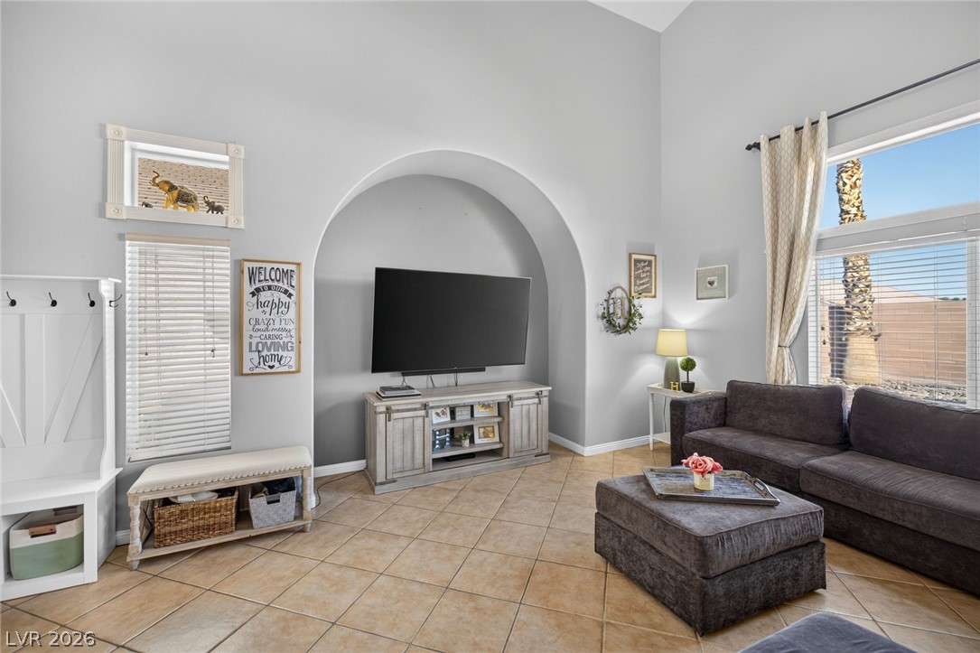 8842 Sacred Falls Avenue Las Vegas NV 89148