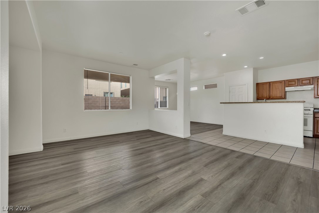 9018 Toast Avenue Las Vegas NV 89148
