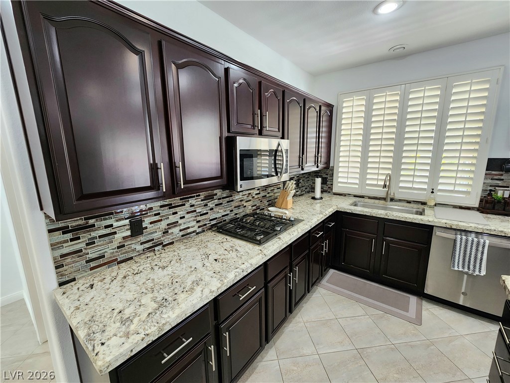 2743 Peekskill Avenue Henderson NV 89052
