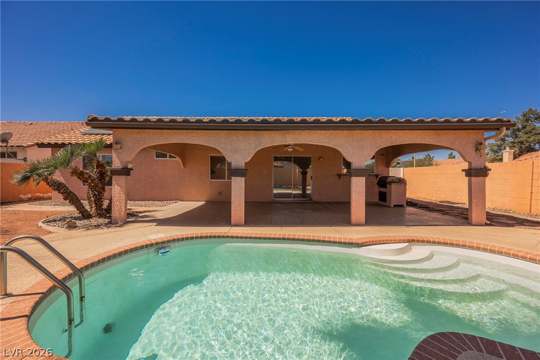360 Evan Picone Drive Henderson NV 89014