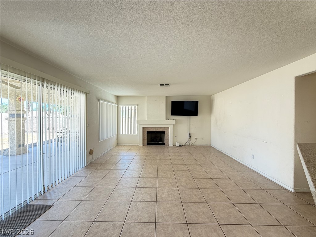 8852 Polo Bay Circle Las Vegas NV 89117