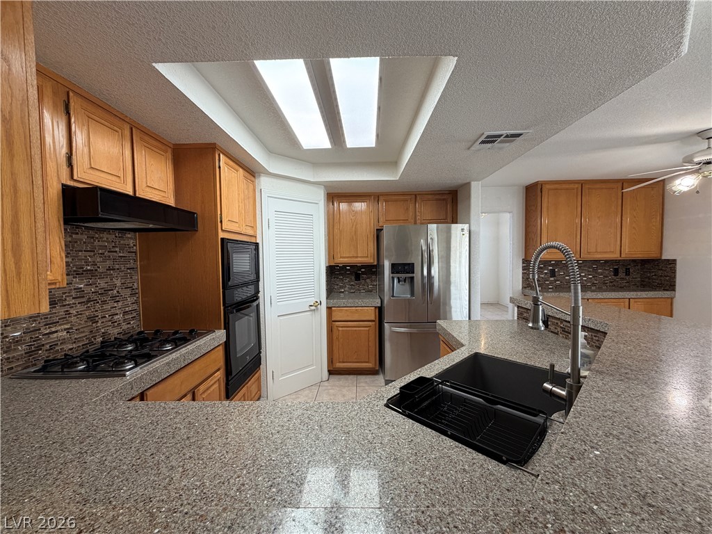 8852 Polo Bay Circle Las Vegas NV 89117