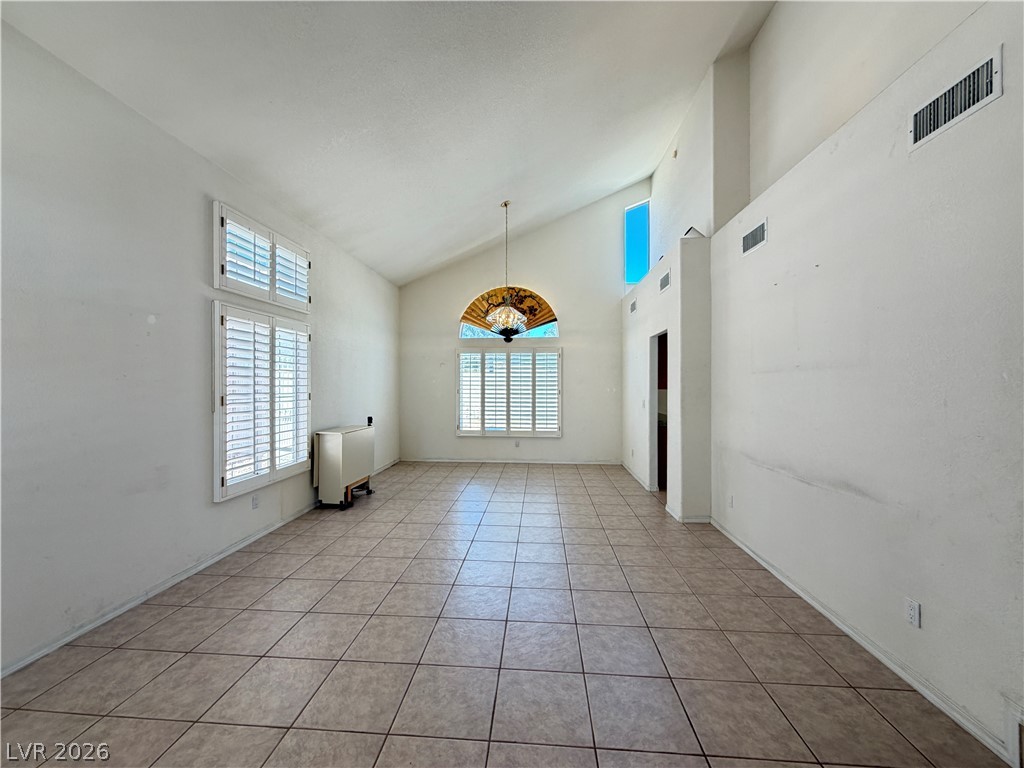 8852 Polo Bay Circle Las Vegas NV 89117
