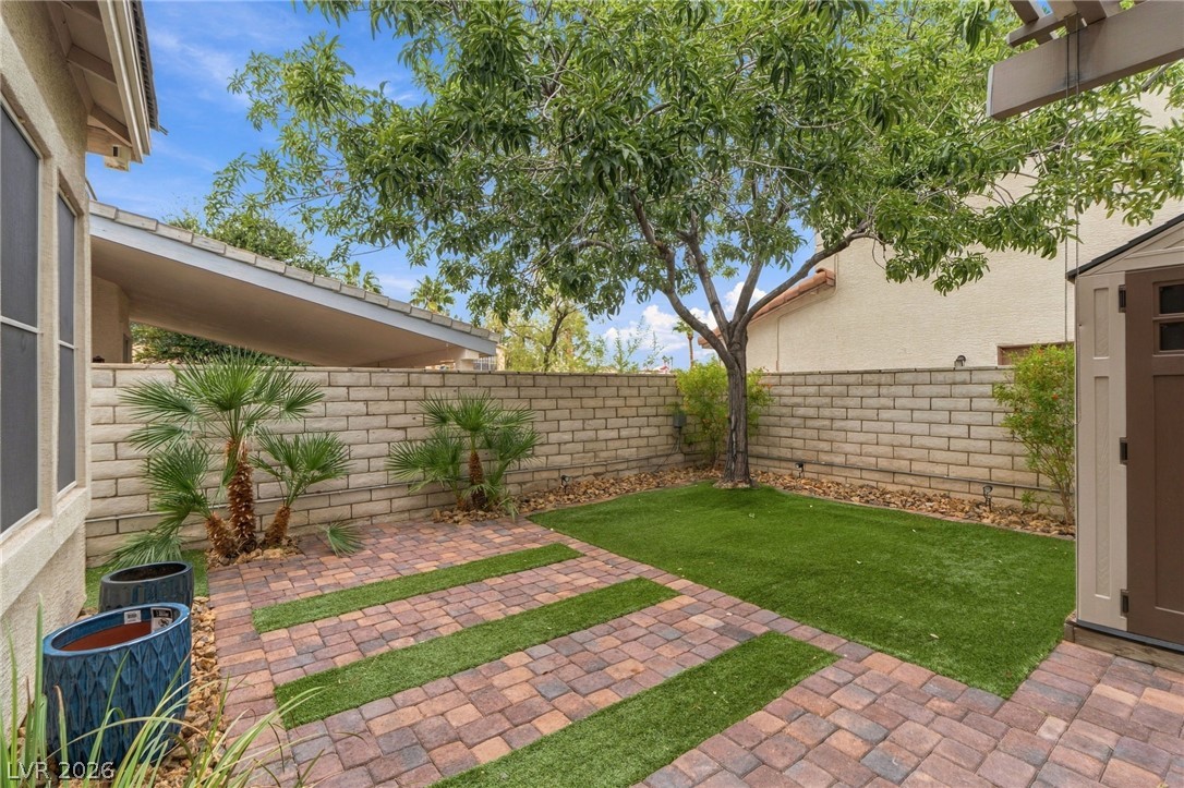 2514 Hacker Drive Henderson NV 89074