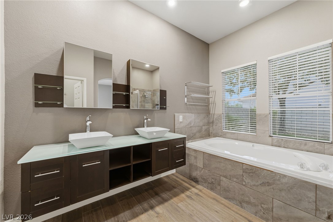 2514 Hacker Drive Henderson NV 89074