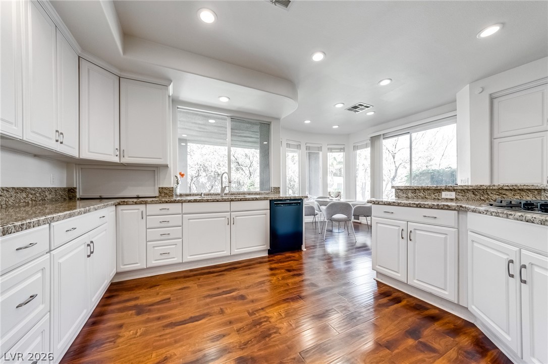8816 Cortile Drive Las Vegas NV 89134