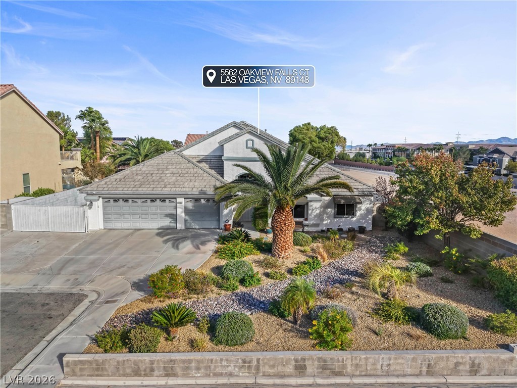 5562 Oakview Falls Court Las Vegas NV 89148