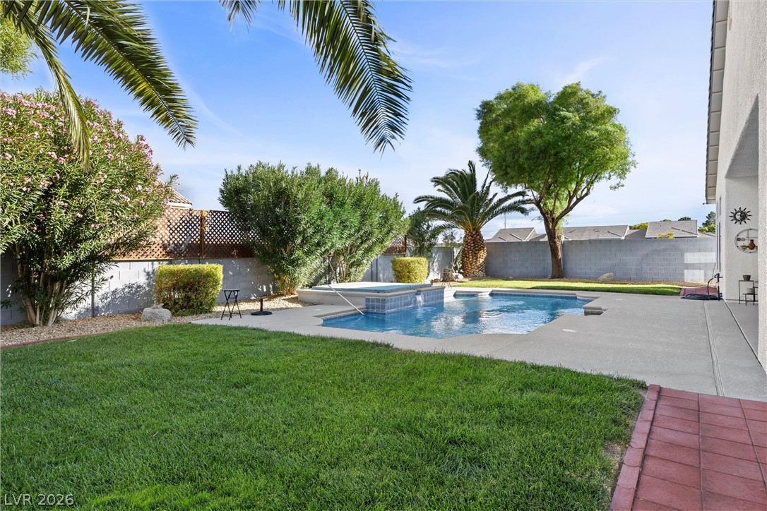 5562 Oakview Falls Court Las Vegas NV 89148
