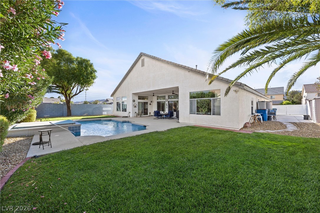 5562 Oakview Falls Court Las Vegas NV 89148