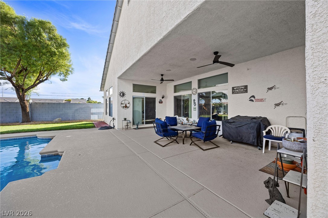 5562 Oakview Falls Court Las Vegas NV 89148