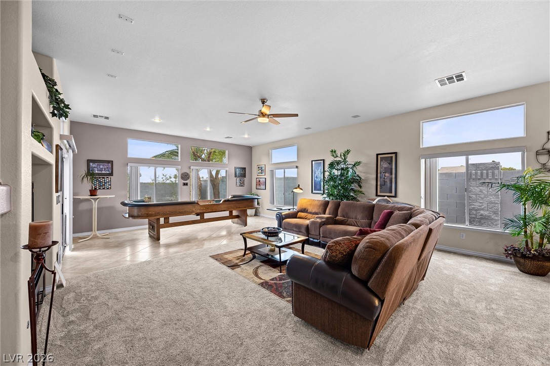 5562 Oakview Falls Court Las Vegas NV 89148
